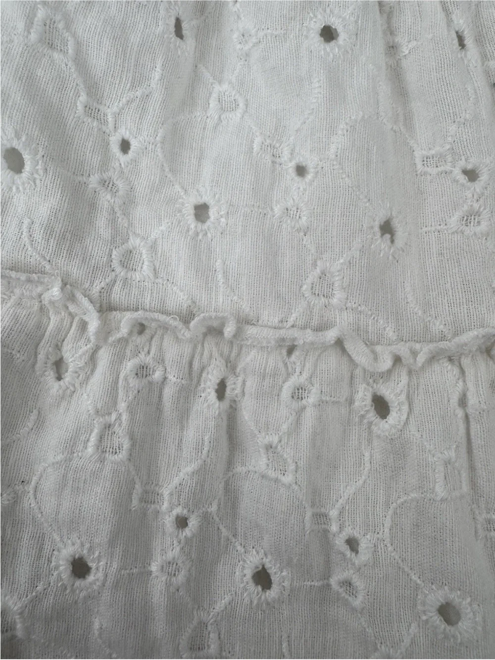 American Eagle White Eyelet Tiered Mini Skirt | Medium | Boho Cottagecore